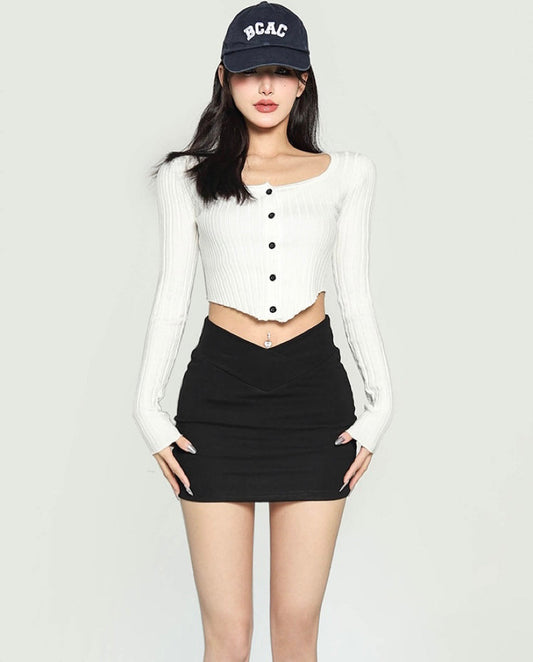 Antmvs Waliya Solid Color White Long-sleeved Slim Knit Button Up Ribbed Cropped Top