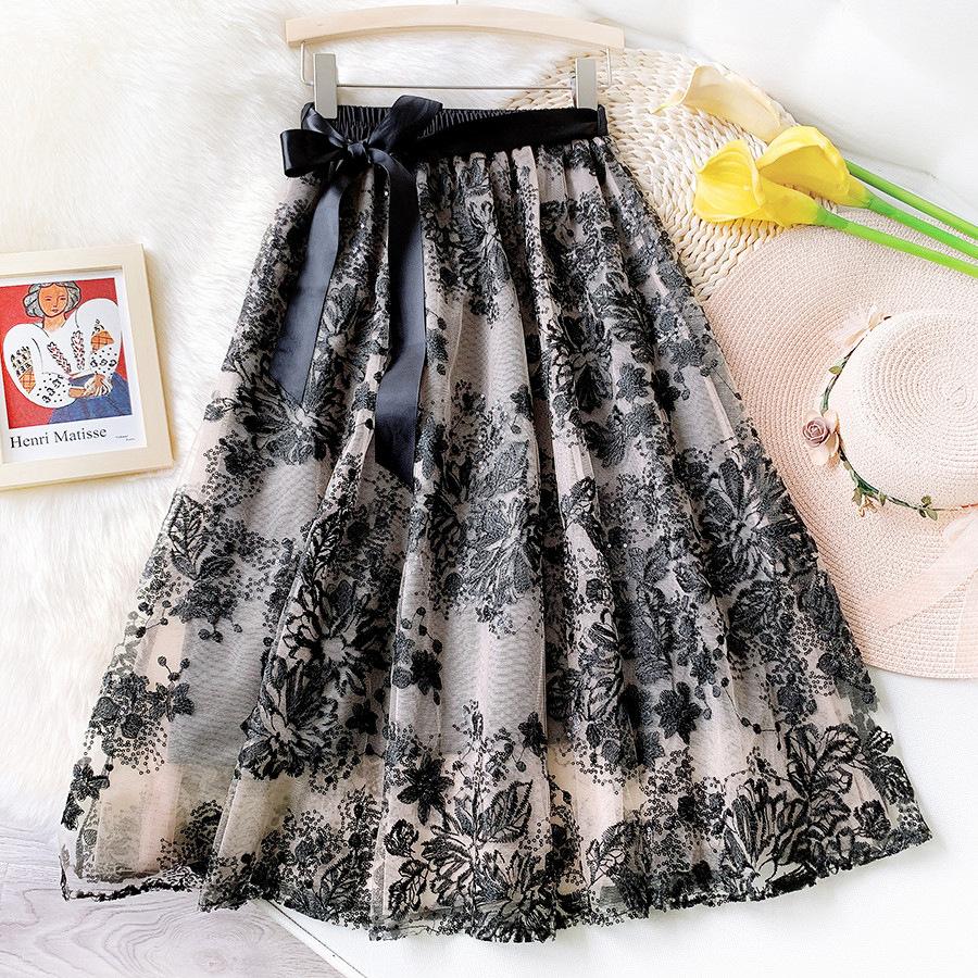 Antmvs Black Embroidery Midi Skirt