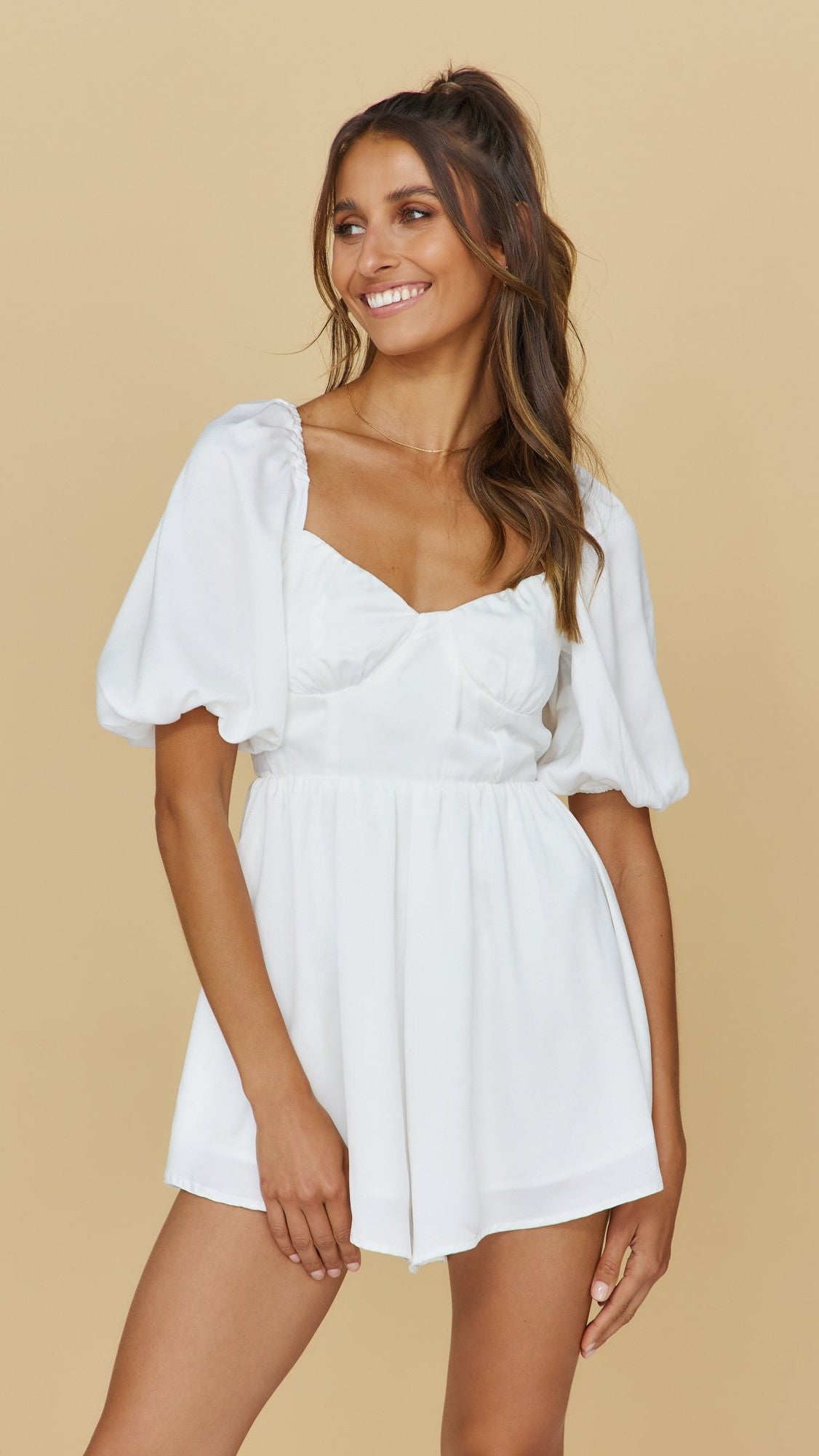 Antmvs White Bowtie Open Back Romper