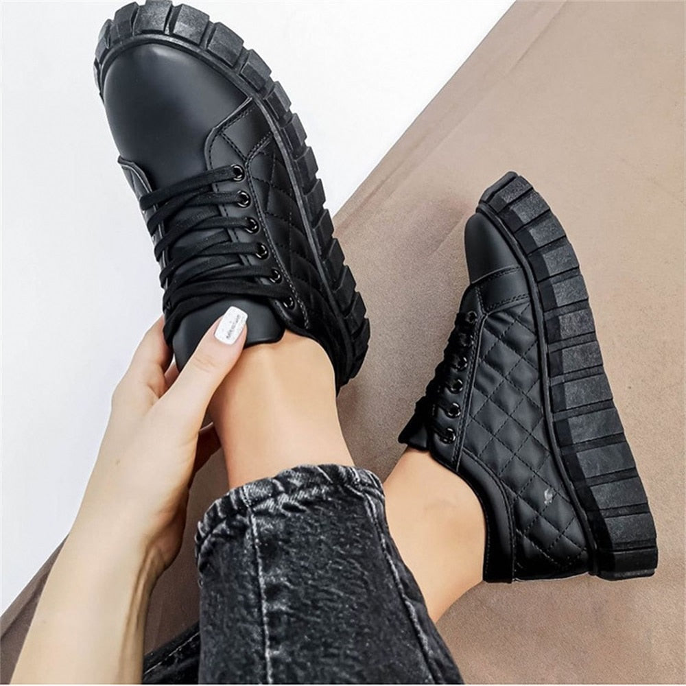 antmvs  Autumn Black Sneakers Women  New Fashion Lace Up Ladies Comfy Flat Casual Shoes 43 Big Size Female Outdoor Sport Shoes