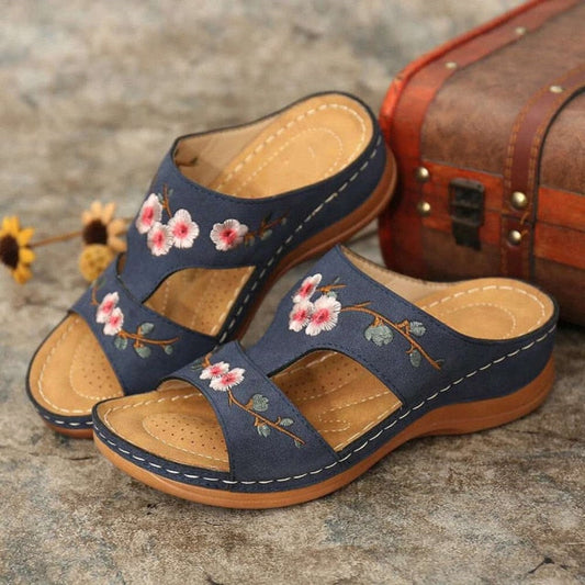 antmvs Woman Slippers Flower Platform Colorful Ethnic Flat Shoes Woman Comfortable Casual Fashion Sandals Female Summer New Hot